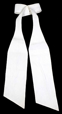 Cravat MET 67.106.10 CP1.jpg